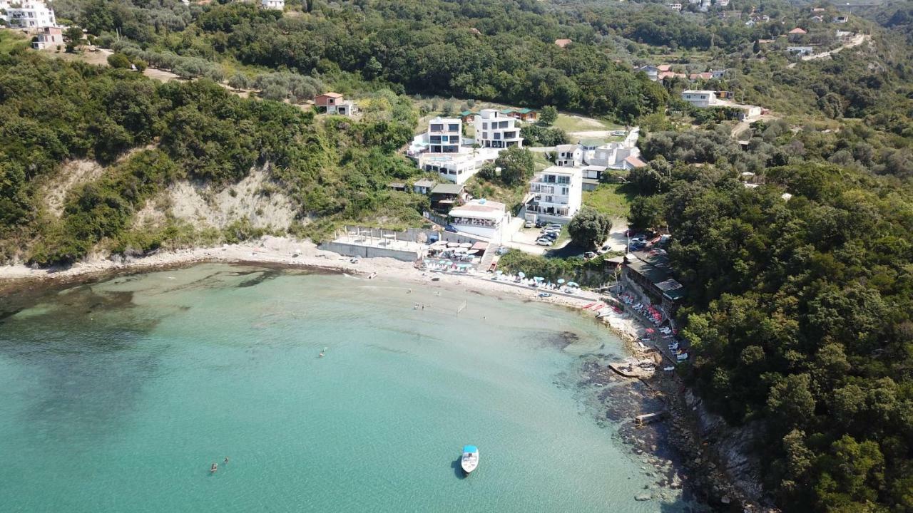 Casa Mila Apartments & Bungalows Ulcinj Exterior photo